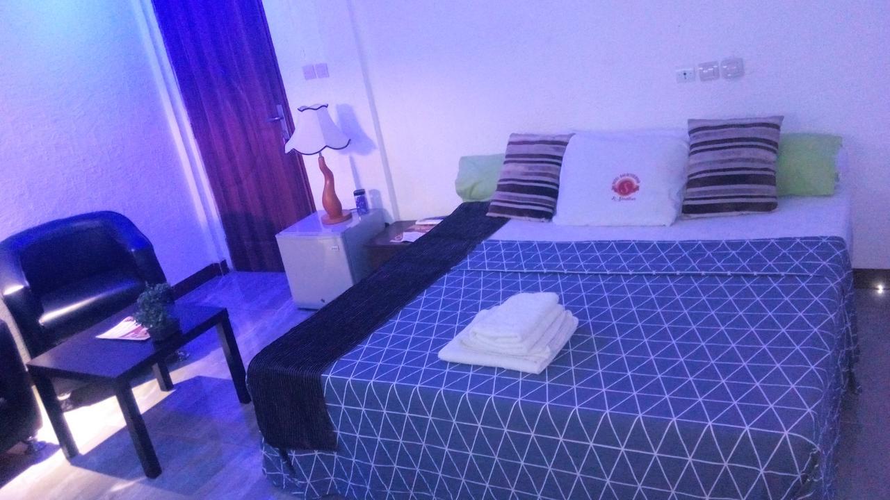 Senateur Hotel Agontinkon Κοτονού Εξωτερικό φωτογραφία