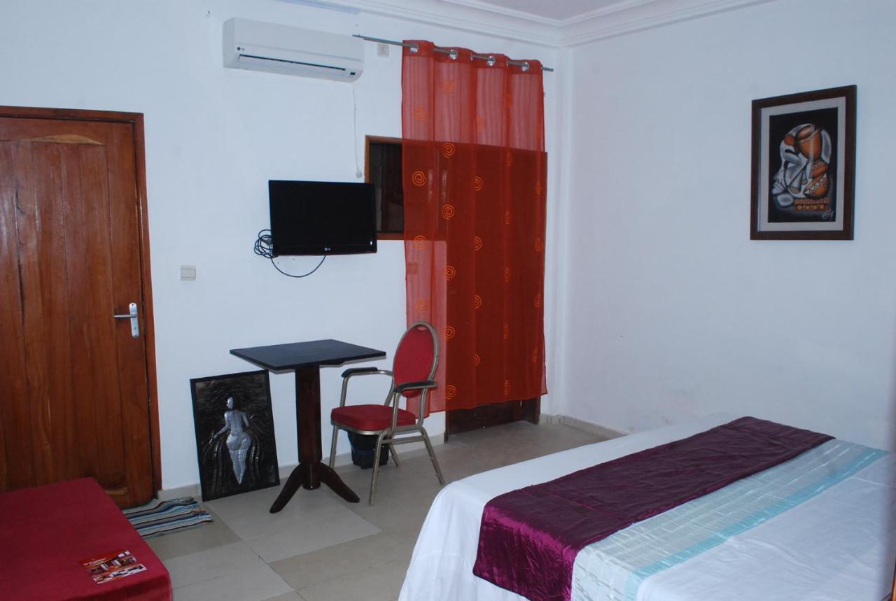 Senateur Hotel Agontinkon Κοτονού Εξωτερικό φωτογραφία