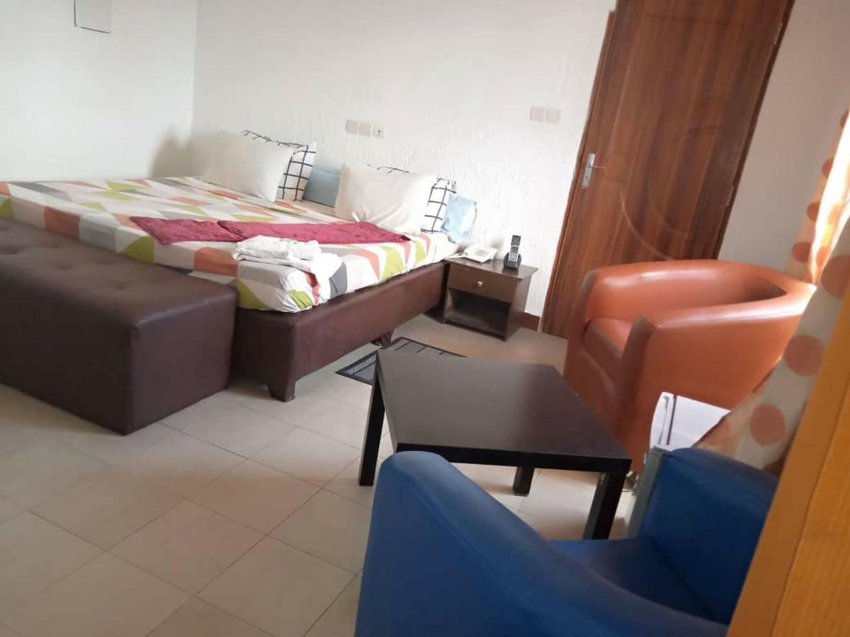 Senateur Hotel Agontinkon Κοτονού Εξωτερικό φωτογραφία